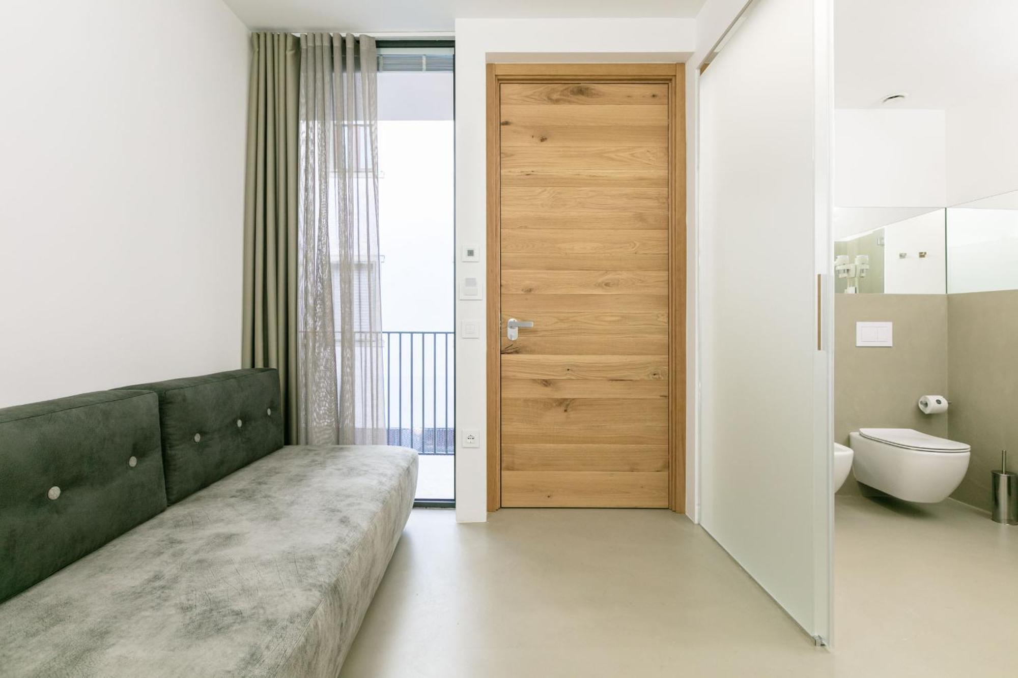 Domus Cavour Rooms&Suites Тірано Номер фото