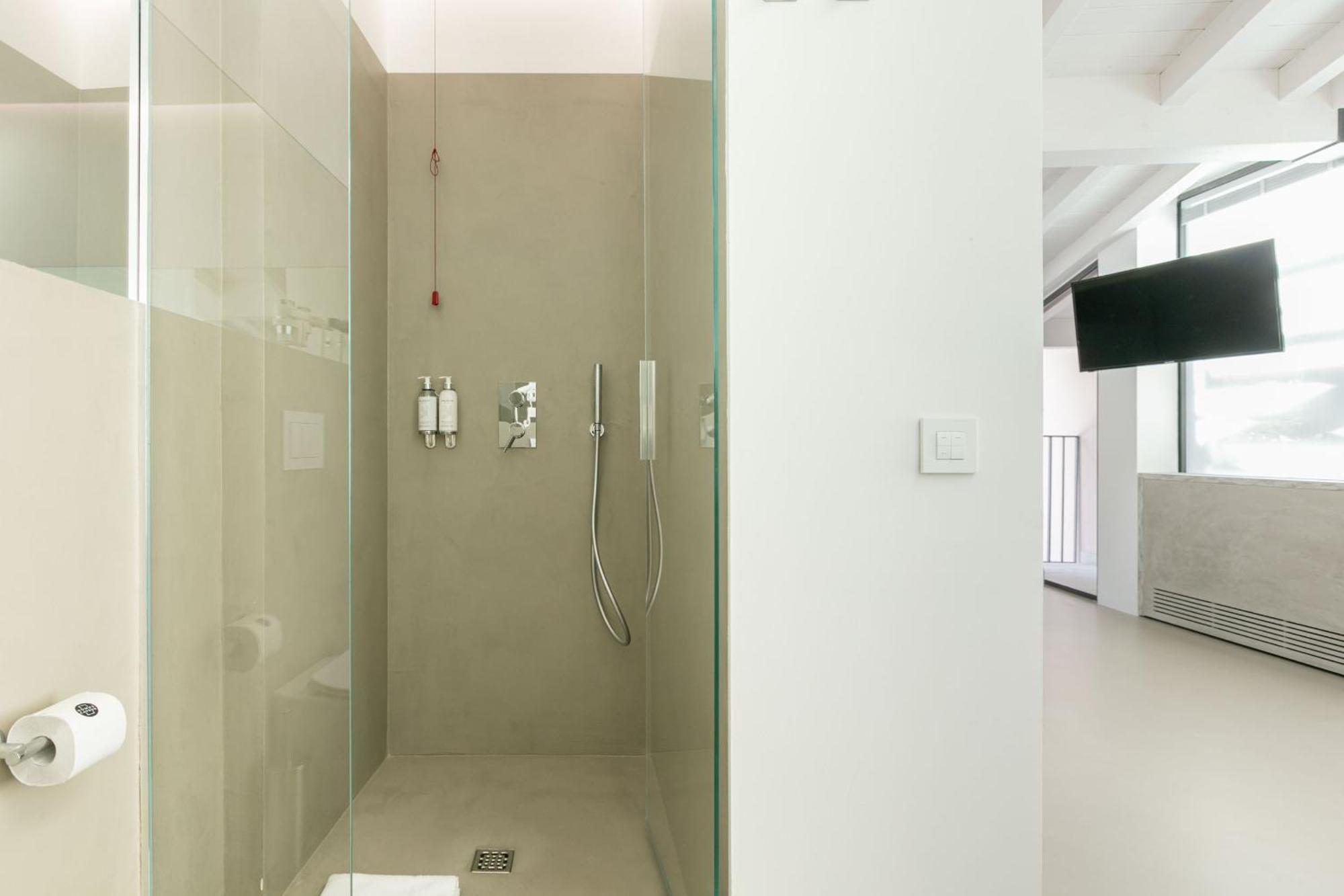 Domus Cavour Rooms&Suites Тірано Номер фото